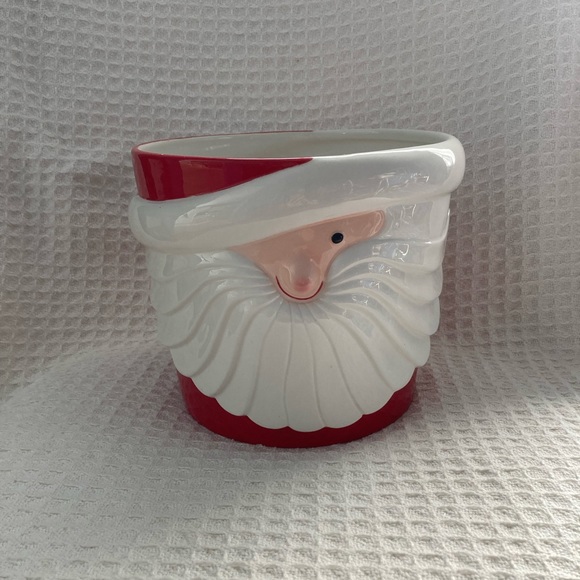 Department 56 Santa Face Poinsettia Planter